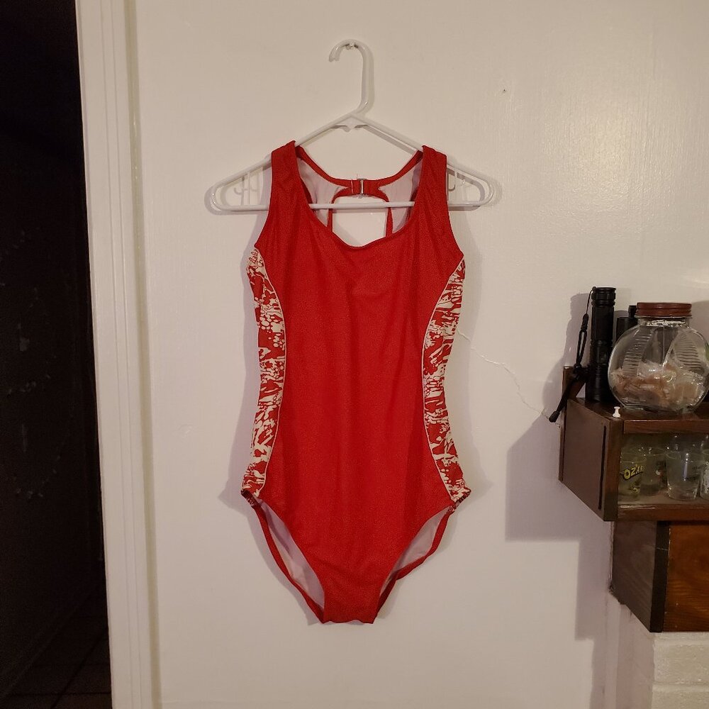 One piece swimsuit